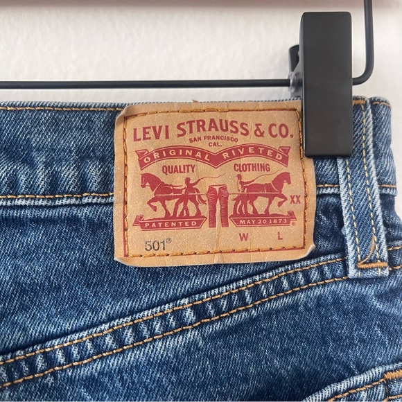 Levi’s 501 - Picture 3 of 3